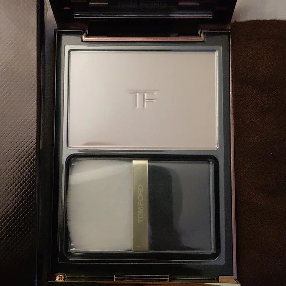 New In Box Tom Ford Translucent Finishing Powder